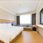 Ji Hotel Shanghai Tang Bridge Shimao Riverside